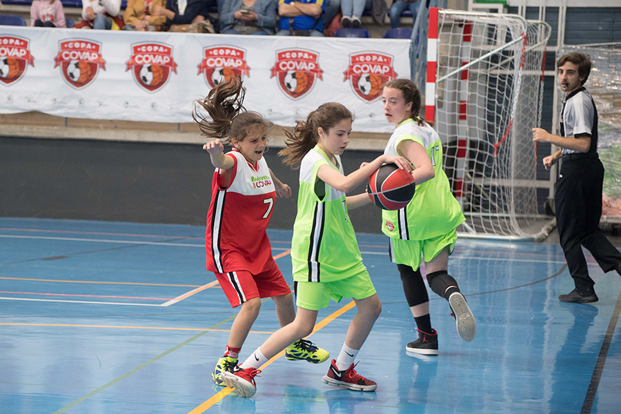 Baloncesto femenino en la Copa COVAP de Conil